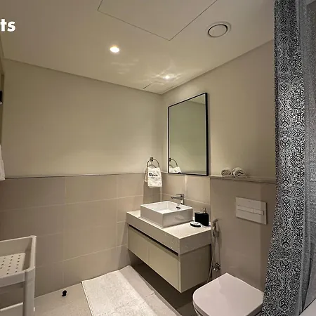 Appartamento Higuests - Marina Vista Tower 1 With Views Of Marina And Ain Dubai Esterno foto